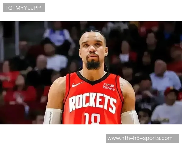 狄龙称全队信任布克队友进步速度超越灰熊火箭时期 狄龙称全队信任布克队友进步速度超越灰熊火箭时期